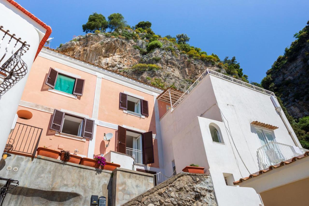 Estate4Home - Medusa Positano Buitenkant foto